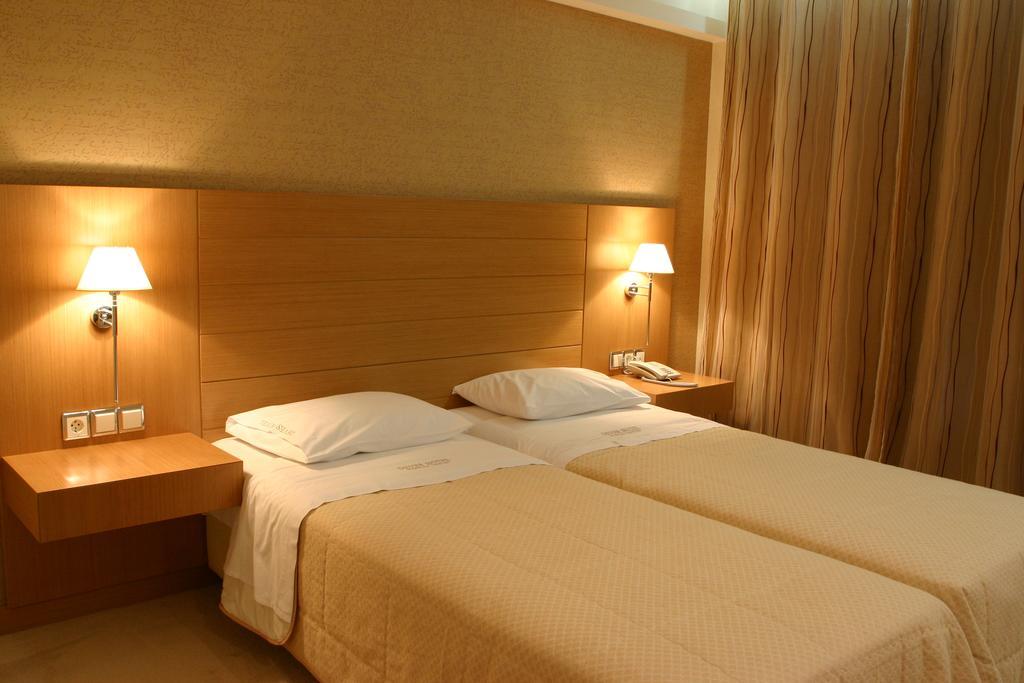 Deves Hotel Nafplion Rum bild