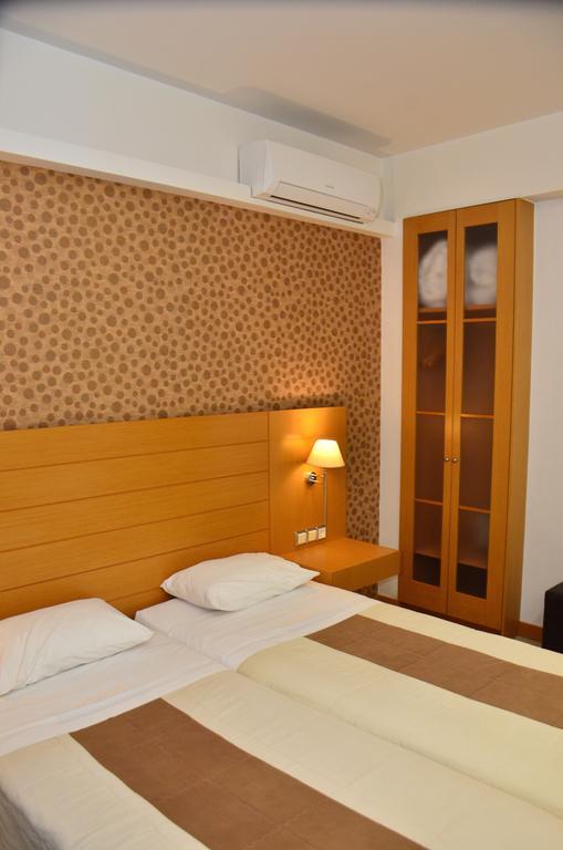 Deves Hotel Nafplion Exteriör bild