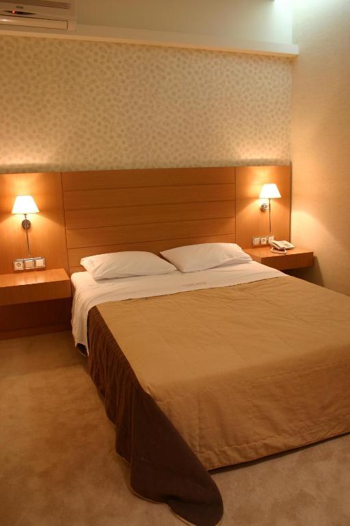 Deves Hotel Nafplion Rum bild
